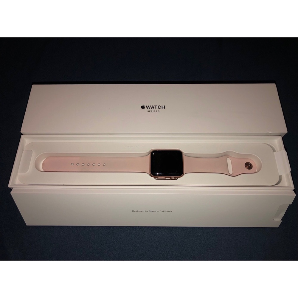 Rose Gold Apple Watch Series 3